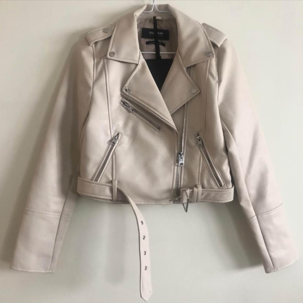 NWT Off White Vegan Faux Leather Biker Jacket - pull&bear